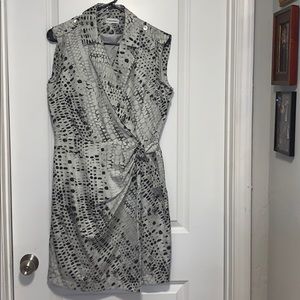 Calvin Klein Animal Print belted wrap dress SZ 8